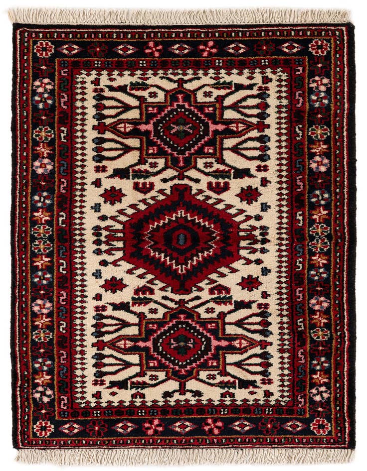 Detail image of 3' 1 x 5' 2 Hand Knotted Heriz Wool Rug