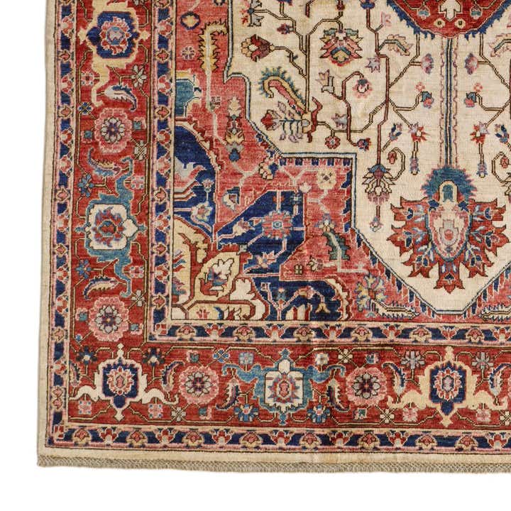 6' 8 x 9' 10 Hand Knotted Heriz Rug