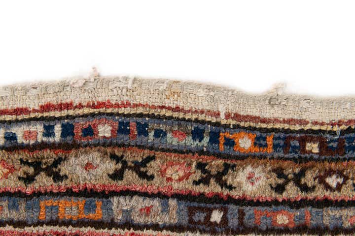 2' 4 x 3' 11 Hand Knotted Hossainabad Wool Rug