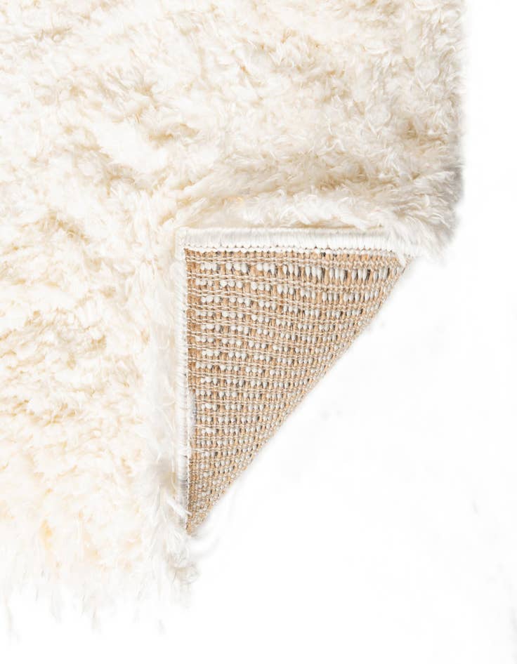 Detail image of 2' x 3' 7 Infinity Shag Rug