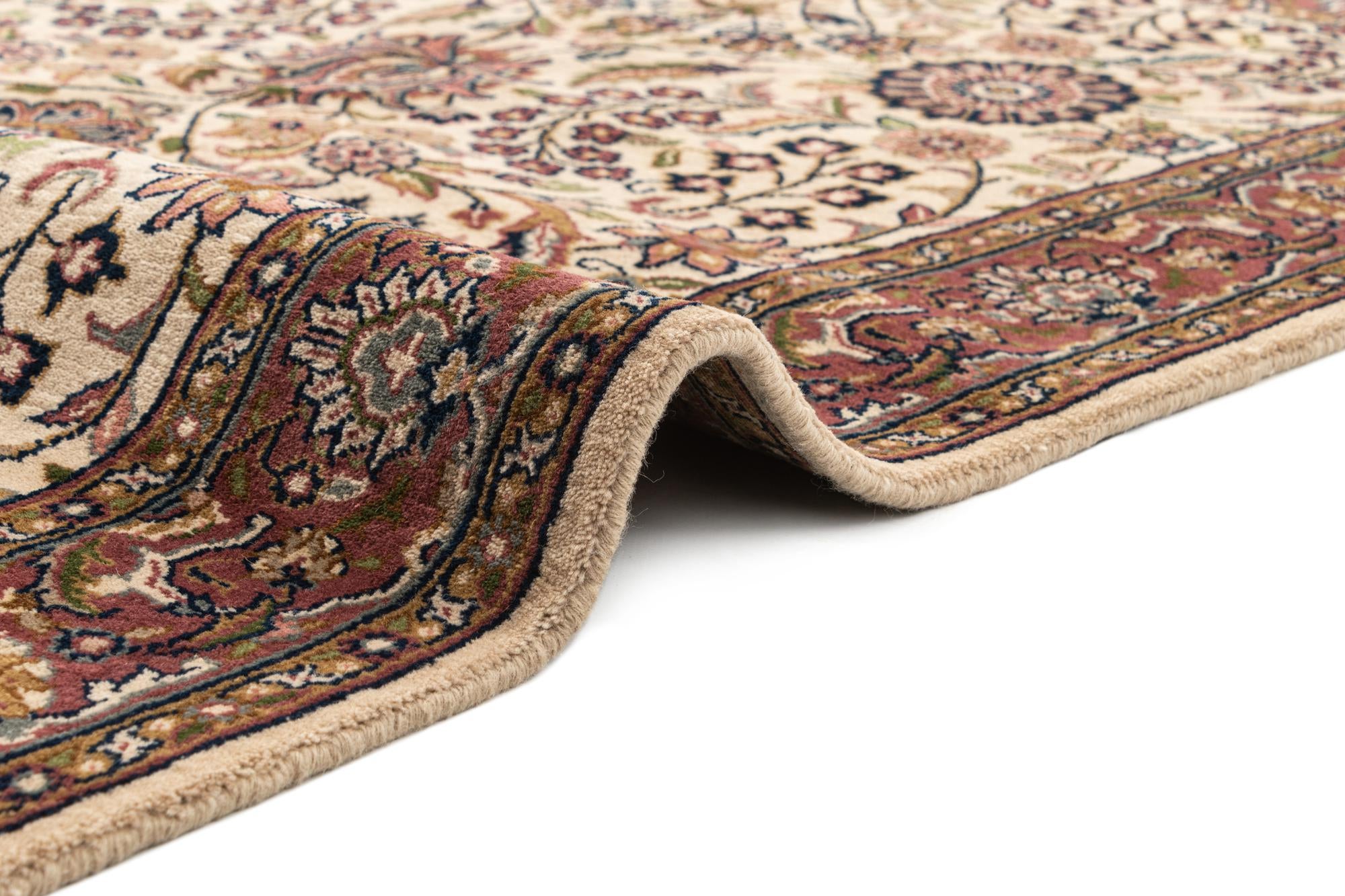 4' x 6' 8 Hand Knotted Isfahan Wool Rug