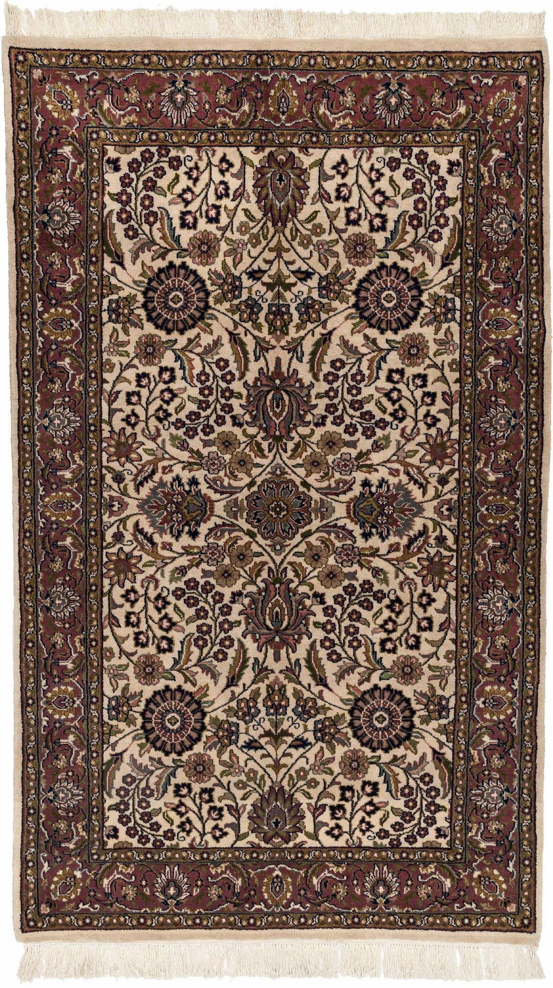 4' x 6' 8 Hand Knotted Isfahan Wool Rug