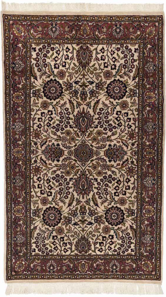 4' x 6' 8 Hand Knotted Isfahan Wool Rug