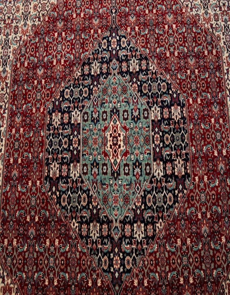Detail image of 7' 1 x 10' 2 Hand Knotted Isfahan Oriental Wool Rug