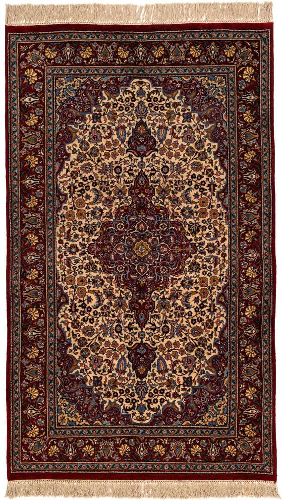 4' x 6' 8 Hand Knotted Isfahan Wool Rug