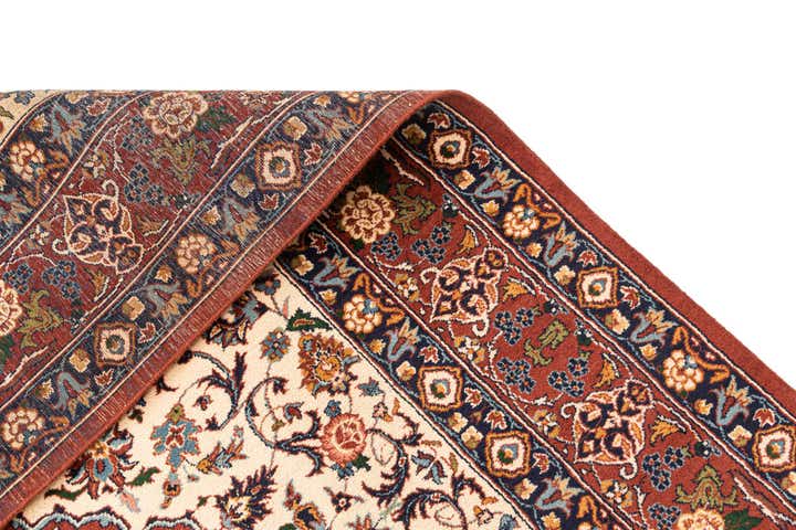 6' 8 x 9' 2 Hand Knotted Isfahan Oriental Wool Rug