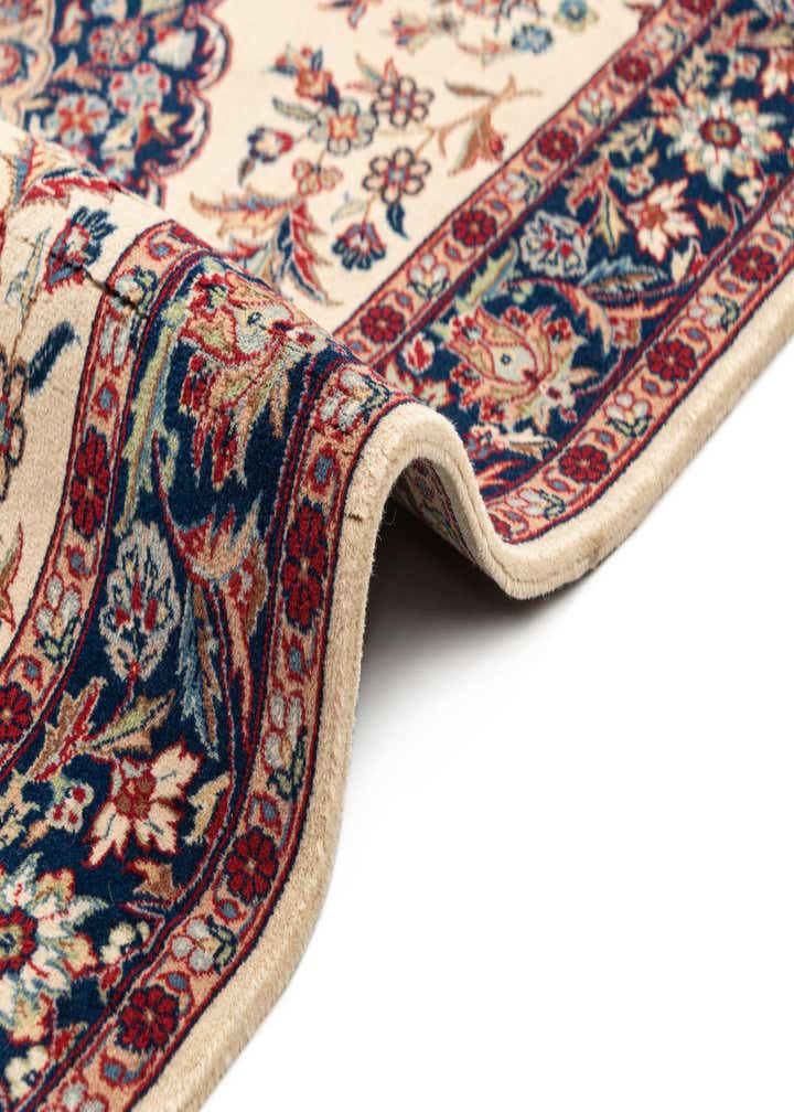 3' 4 x 5' 4 Hand Knotted Isfahan Oriental Wool Rug