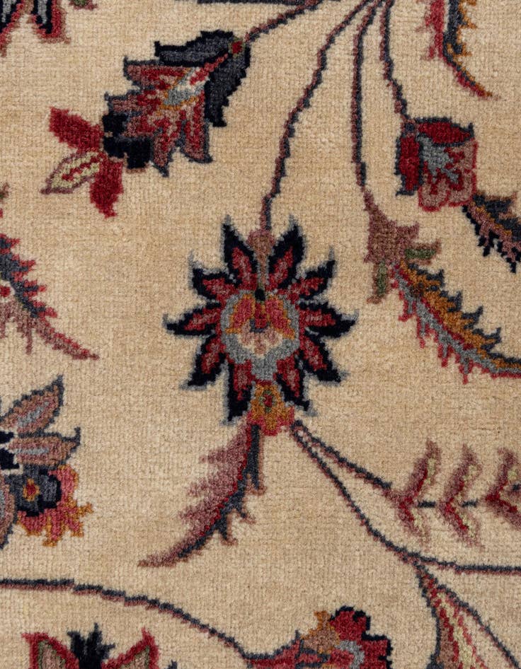 Detail image of 8' 2 x 10' 3  Hand Knotted Isfahan Wool Rug