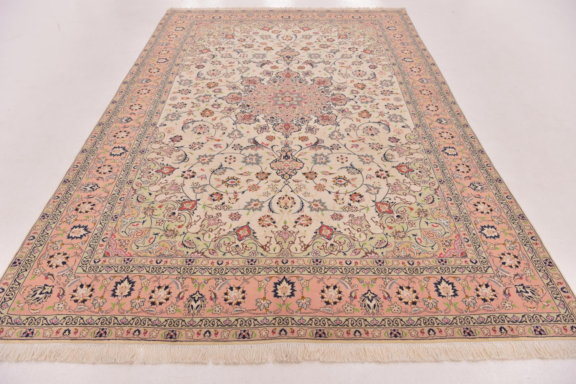 6' 5 x 10' 2 Hand Knotted Isfahan Persian Rug