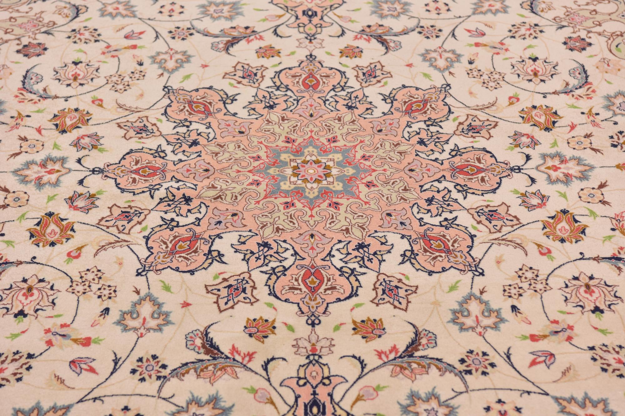 6' 5 x 10' 2 Hand Knotted Isfahan Persian Rug