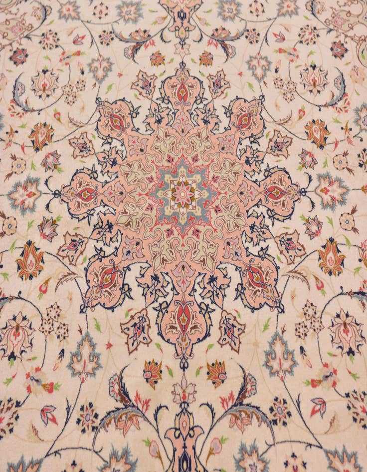 Detail image of 6' 5 x 10' 2 Hand Knotted Isfahan Persian Rug