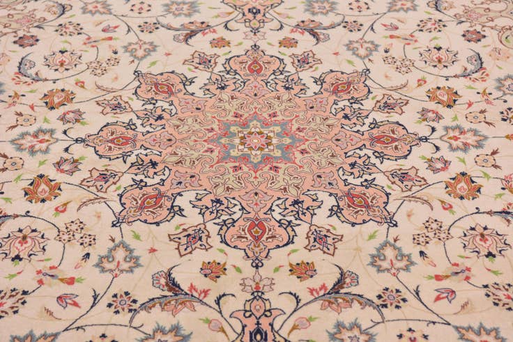 Detail image of 6' 5 x 10' 2 Hand Knotted Isfahan Persian Rug