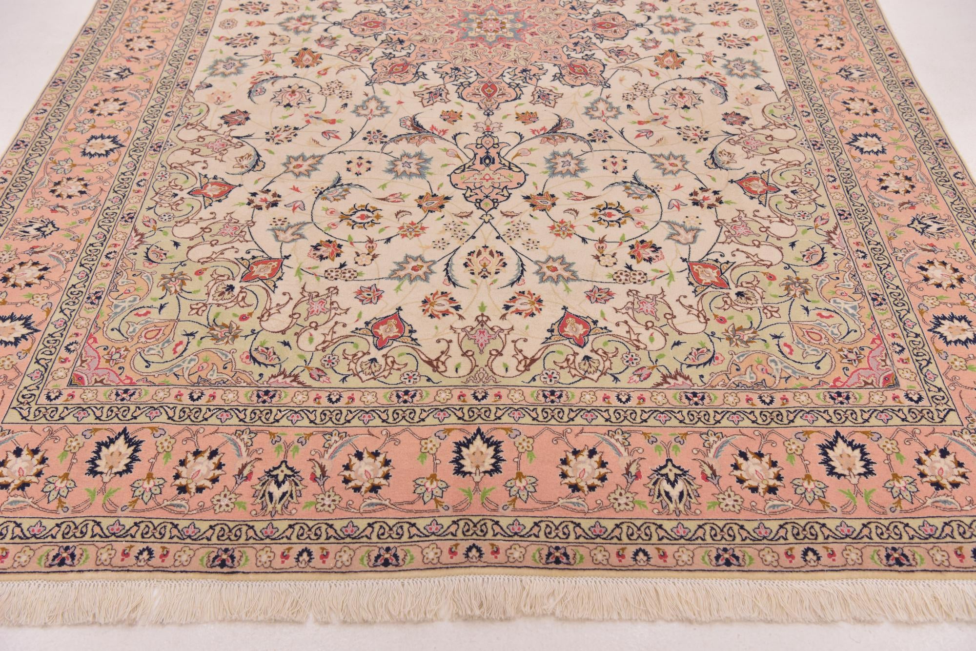 6' 5 x 10' 2 Hand Knotted Isfahan Persian Rug