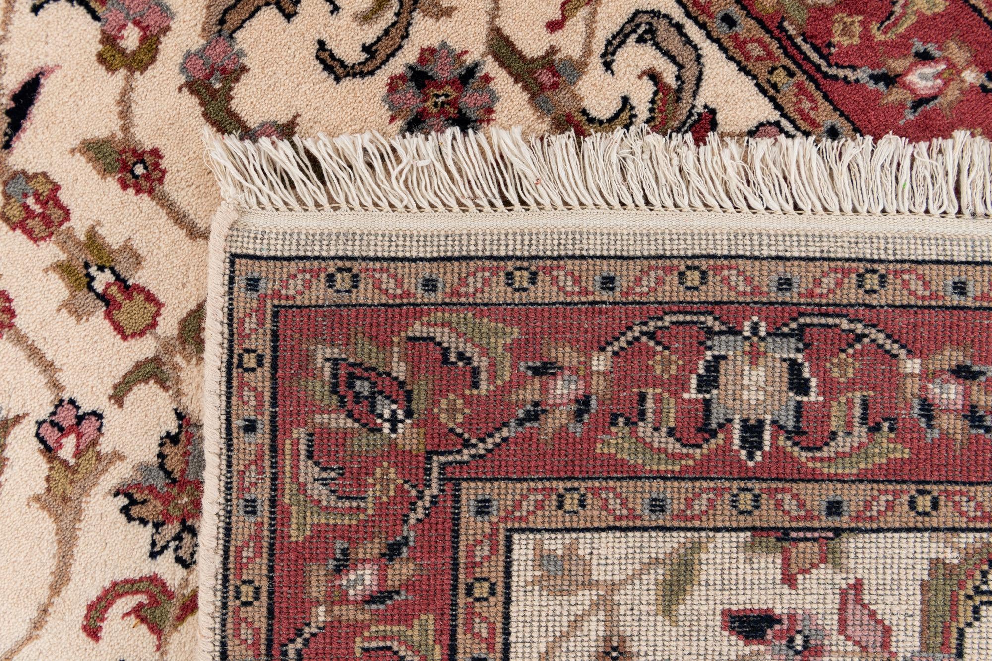 3' x 5' 4 Hand Knotted Isfahan Wool Rug