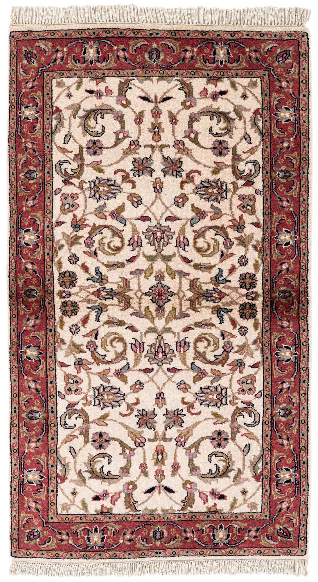 3' x 5' 4 Hand Knotted Isfahan Wool Rug
