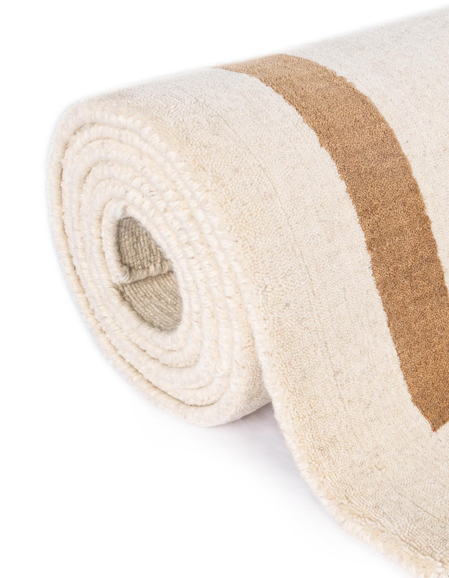 2' 2 x 3' 1 Jill Zarin Border Wool Rug