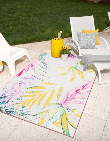 4' x 6' Easy-Clean Jill Zarin Caribbean Aruba Indoor / Outdoor Rug