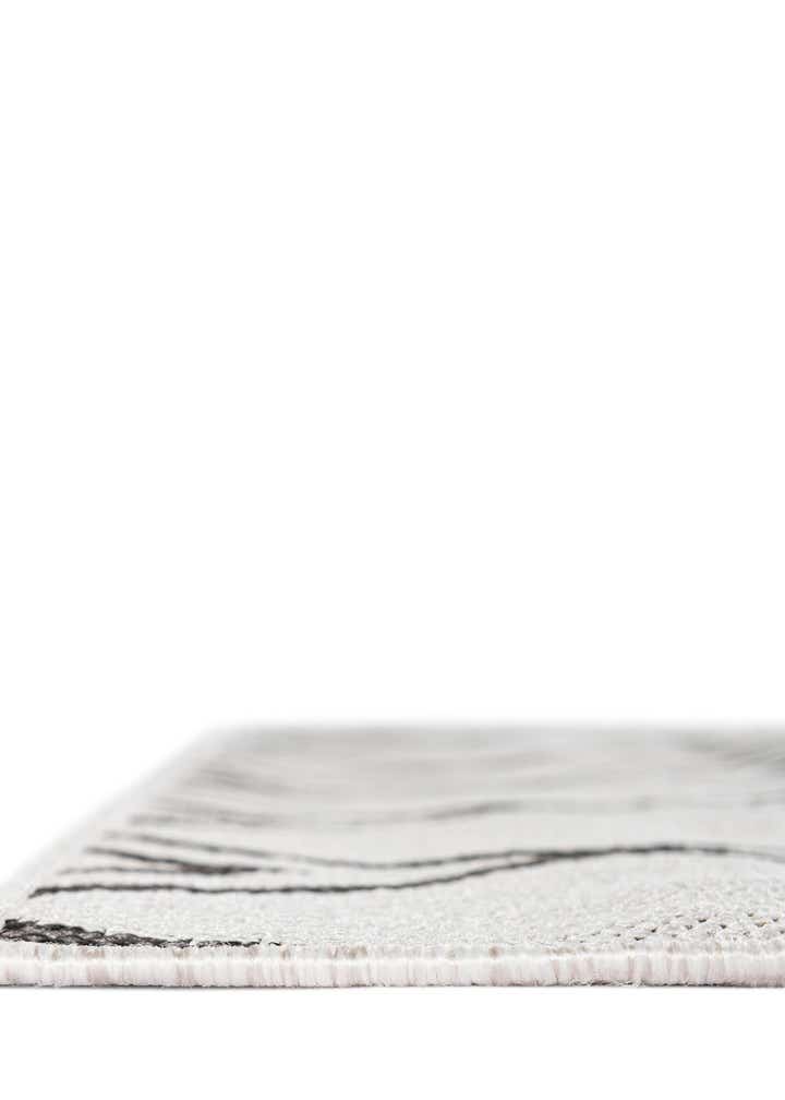 4' x 6' Easy-Clean Jill Zarin Turks and Caicos Indoor / Outdoor Rug