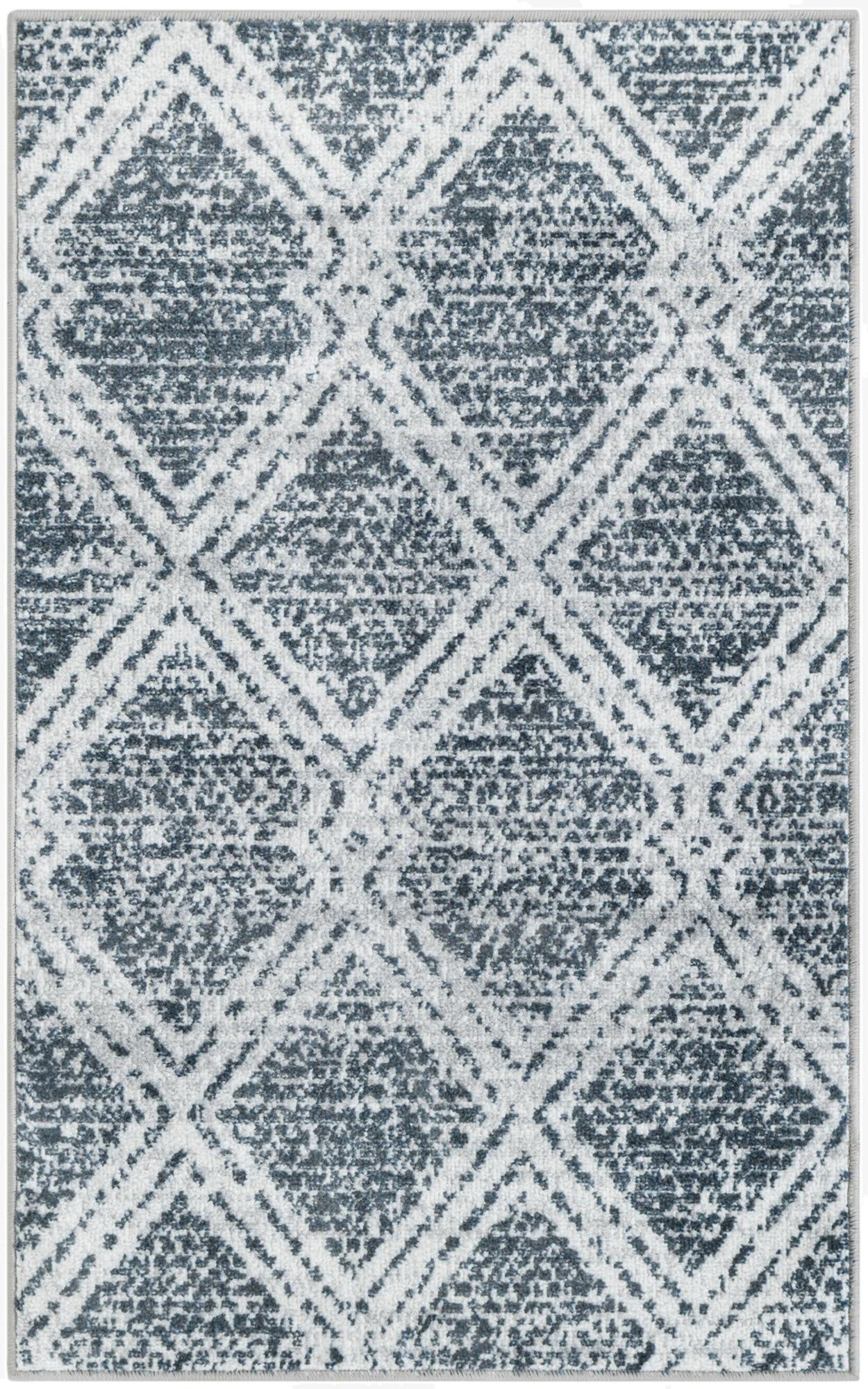 2' x 3' Kamala Washable Rug