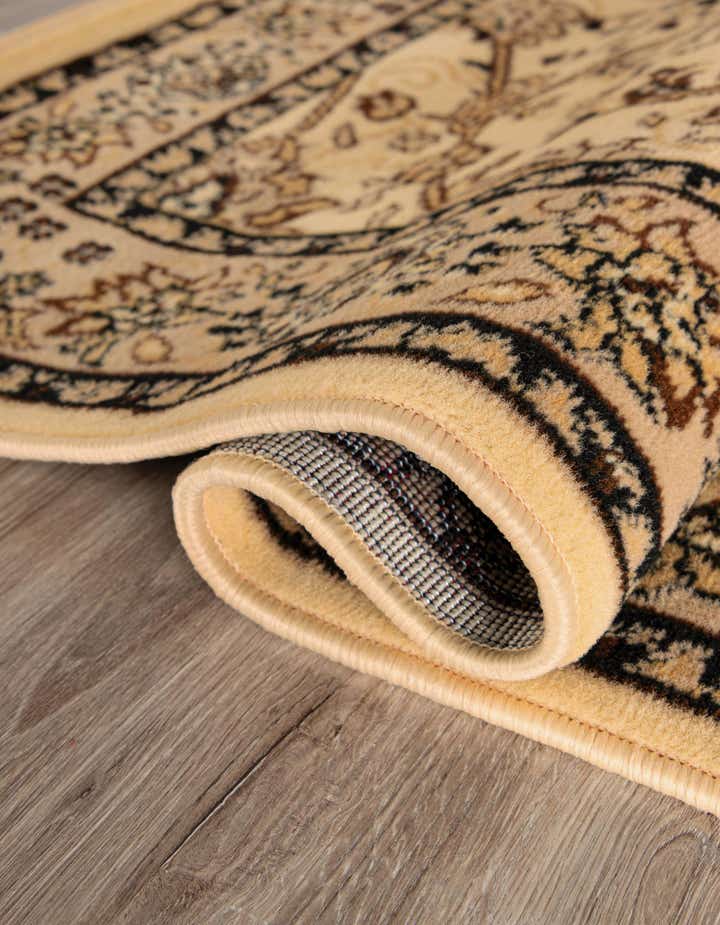 10' x 13' Kashan Design Rug