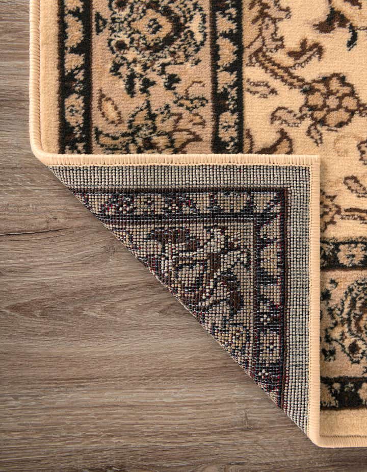 10' x 13' Kashan Design Rug