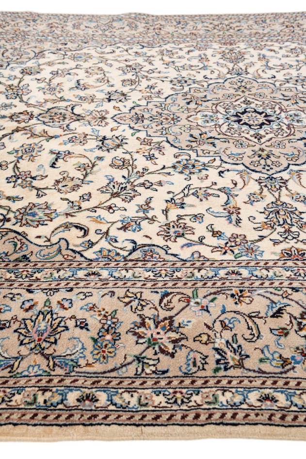 Detail image of 6' 7 x 9' 3 Hand Knotted Kashan Persian Wool Rug