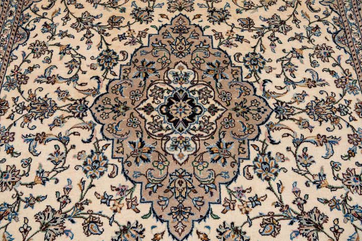 6' 7 x 9' 3 Hand Knotted Kashan Persian Wool Rug