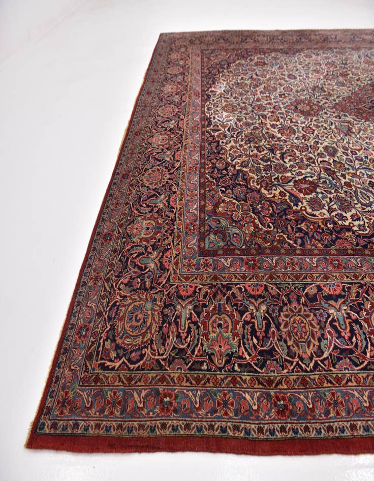 Detail image of 8' 8 x 12' 2 Hand Knotted Kashan Persian Rug
