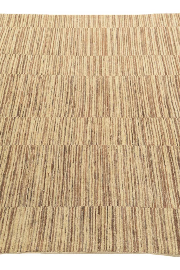 Detail image of 5' 5 x 7' 10 Hand Knotted Kashkuli Gabbeh Oriental Wool Rug