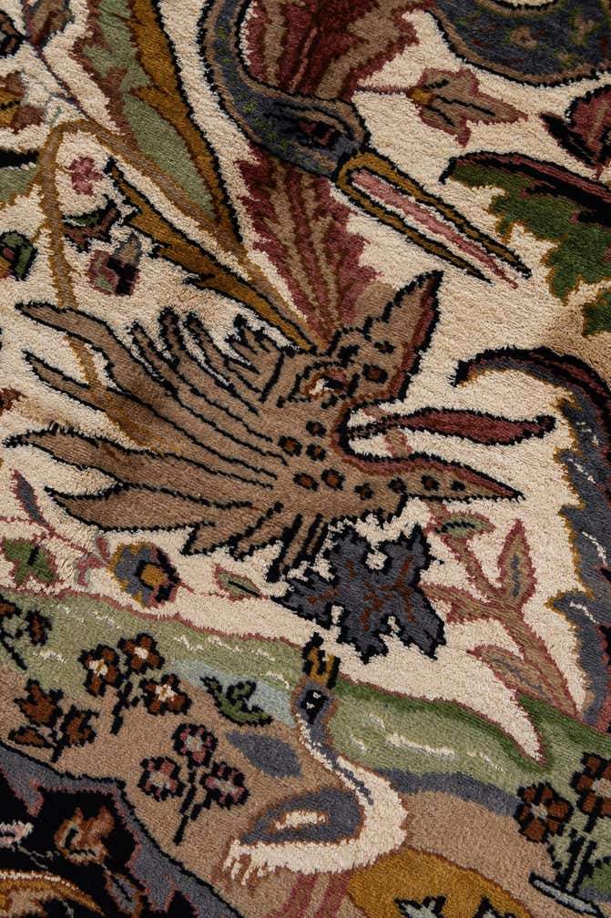 4' 3 x 5' 10 Hand Knotted Kashmir Oriental Rug