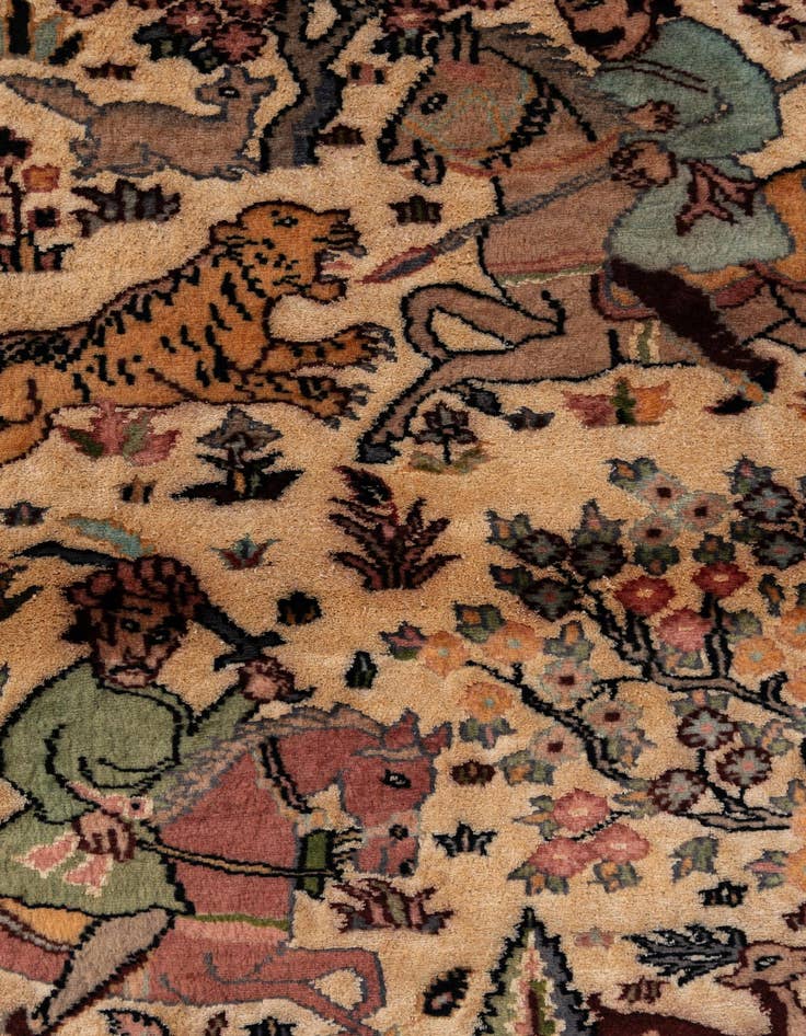 Detail image of 3' 3 x 5' 1  Hand Knotted Kashmir Oriental Rug