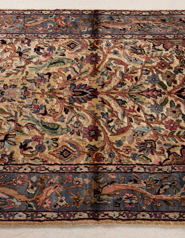 Detail image of 3' 2 x 5' 4  Hand Knotted Kashmir Rug
