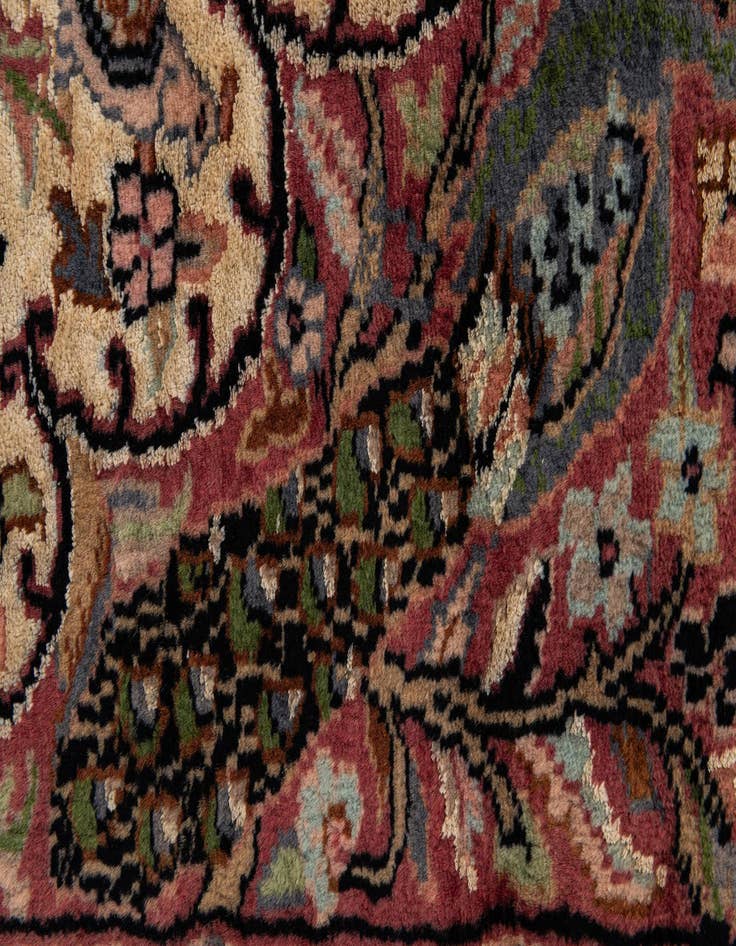 Detail image of 3' 2 x 5' 4  Hand Knotted Kashmir Rug