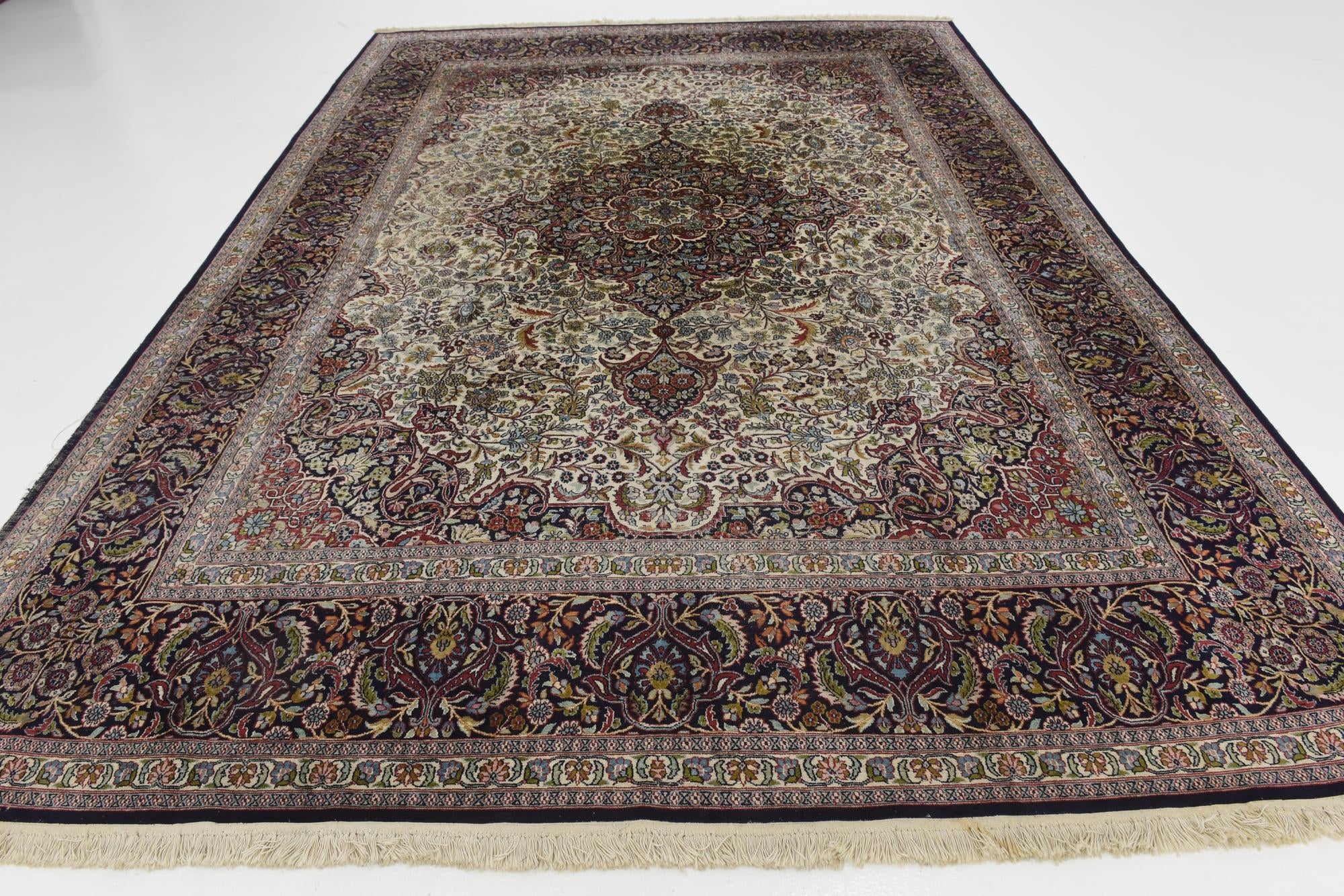 8' 10 x 12' 6 Hand Knotted Kashmir Oriental Wool Rug