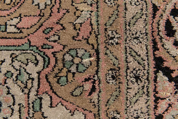 4' 1 x 6' 2 Hand Knotted Kashmir Wool Rug