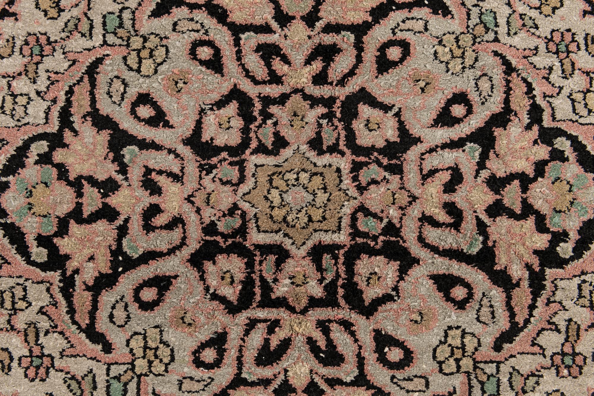 4' 1 x 6' 2 Hand Knotted Kashmir Wool Rug