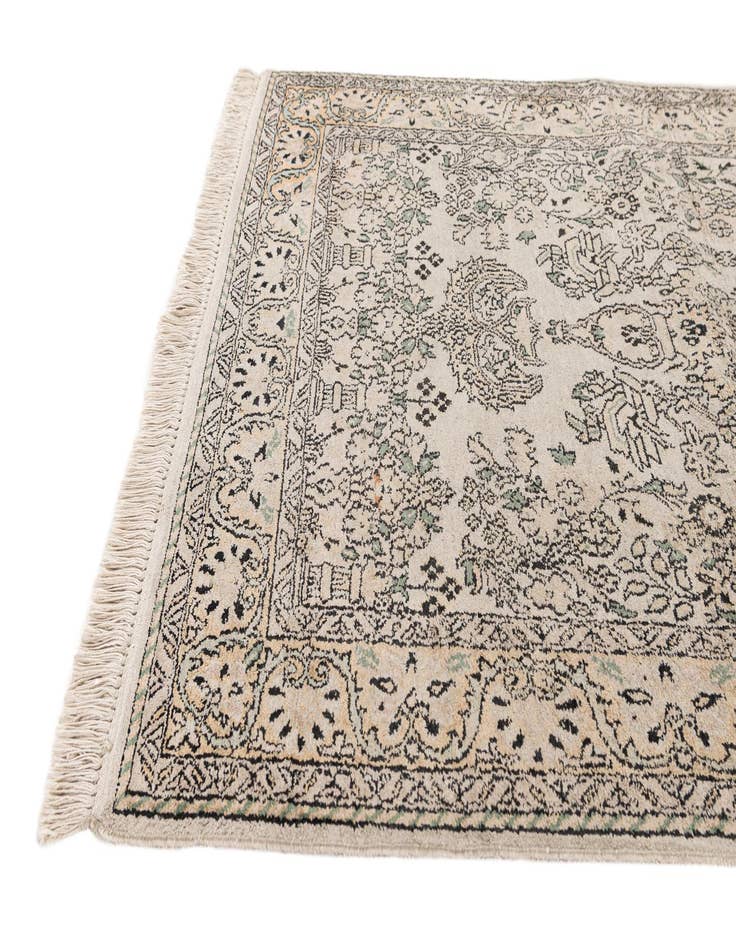 Detail image of 3' 2 x 5' 1 Hand Knotted Kashmir Oriental Wool Rug