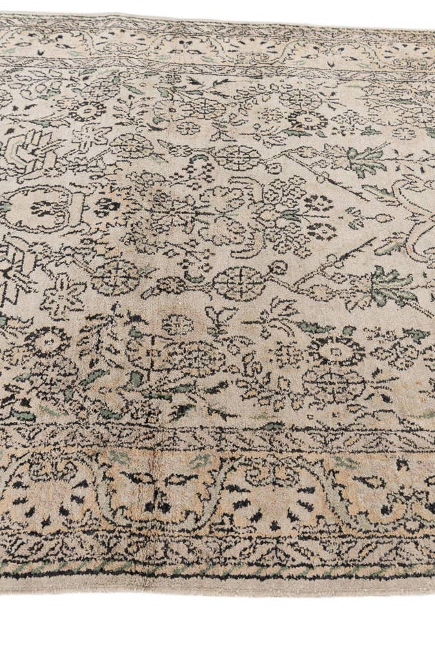Detail image of 3' 2 x 5' 1 Hand Knotted Kashmir Oriental Wool Rug