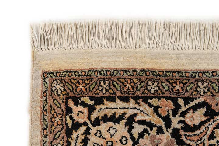 6' 11 x 10' 7 Hand Knotted Kashmir Oriental Wool Rug