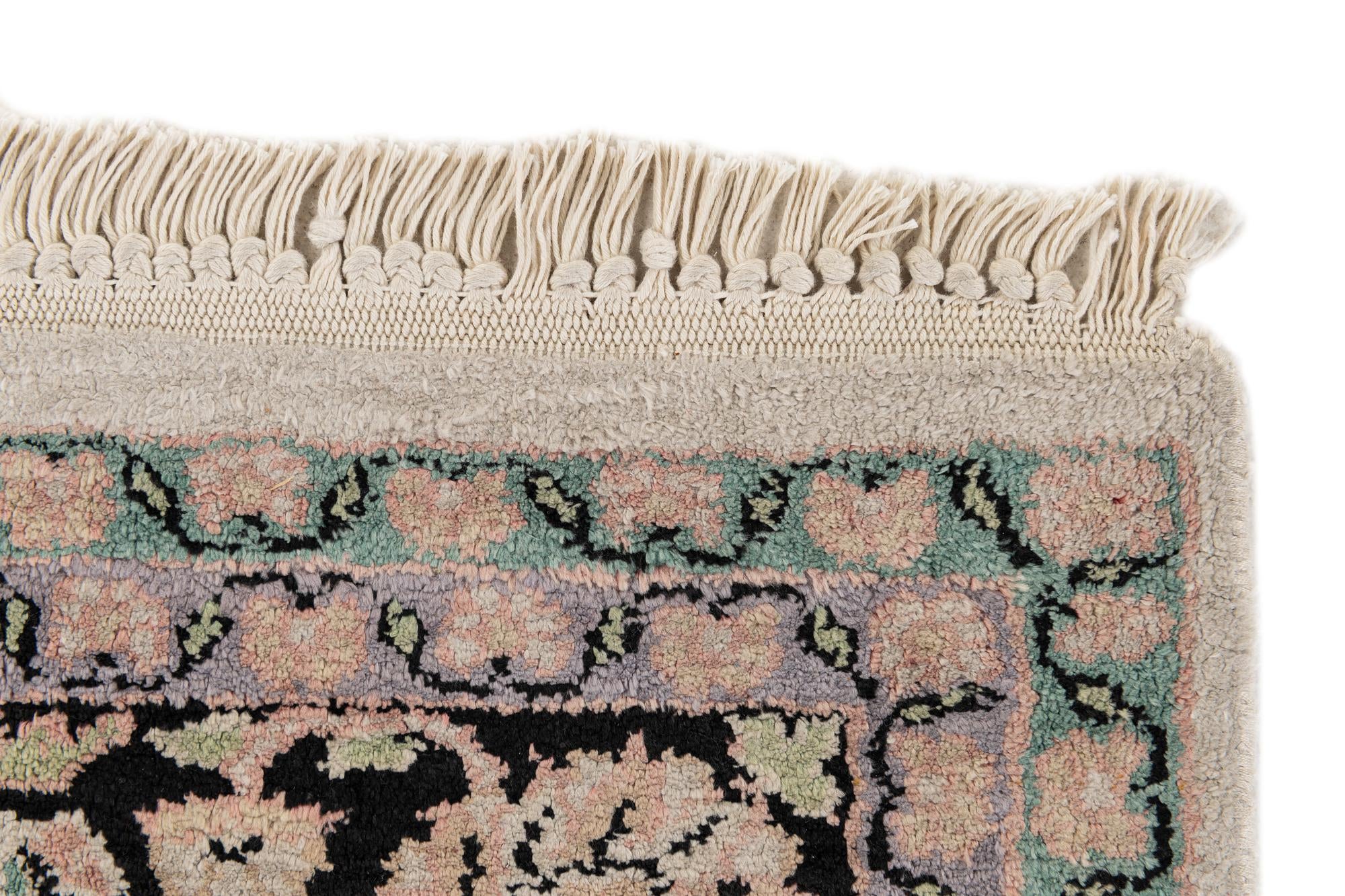4' x 6' 1 Hand Knotted Kashmir Oriental Rug