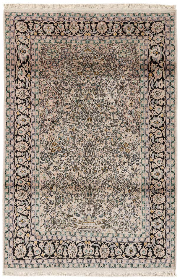 Detail image of 4' x 6' 1 Hand Knotted Kashmir Oriental Rug