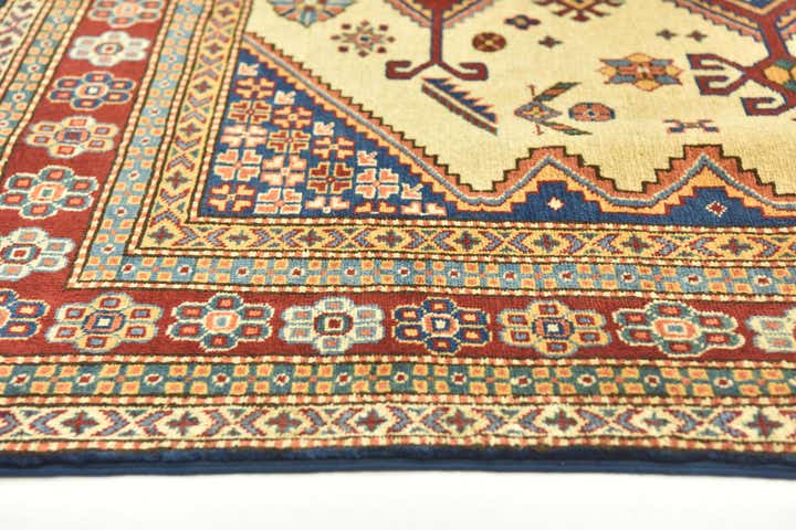 4' 9 x 7' 5 Hand Knotted Kazak Oriental Rug