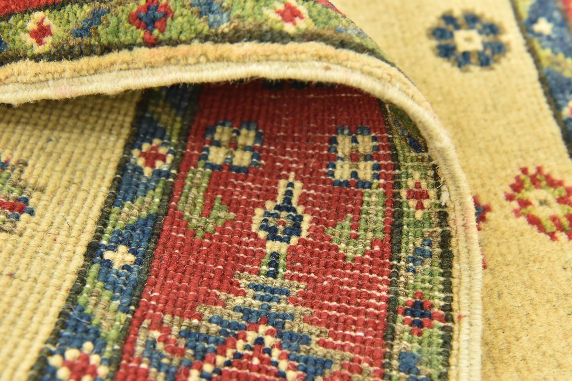 2' 7 x 4' Hand Knotted Kazak Rug