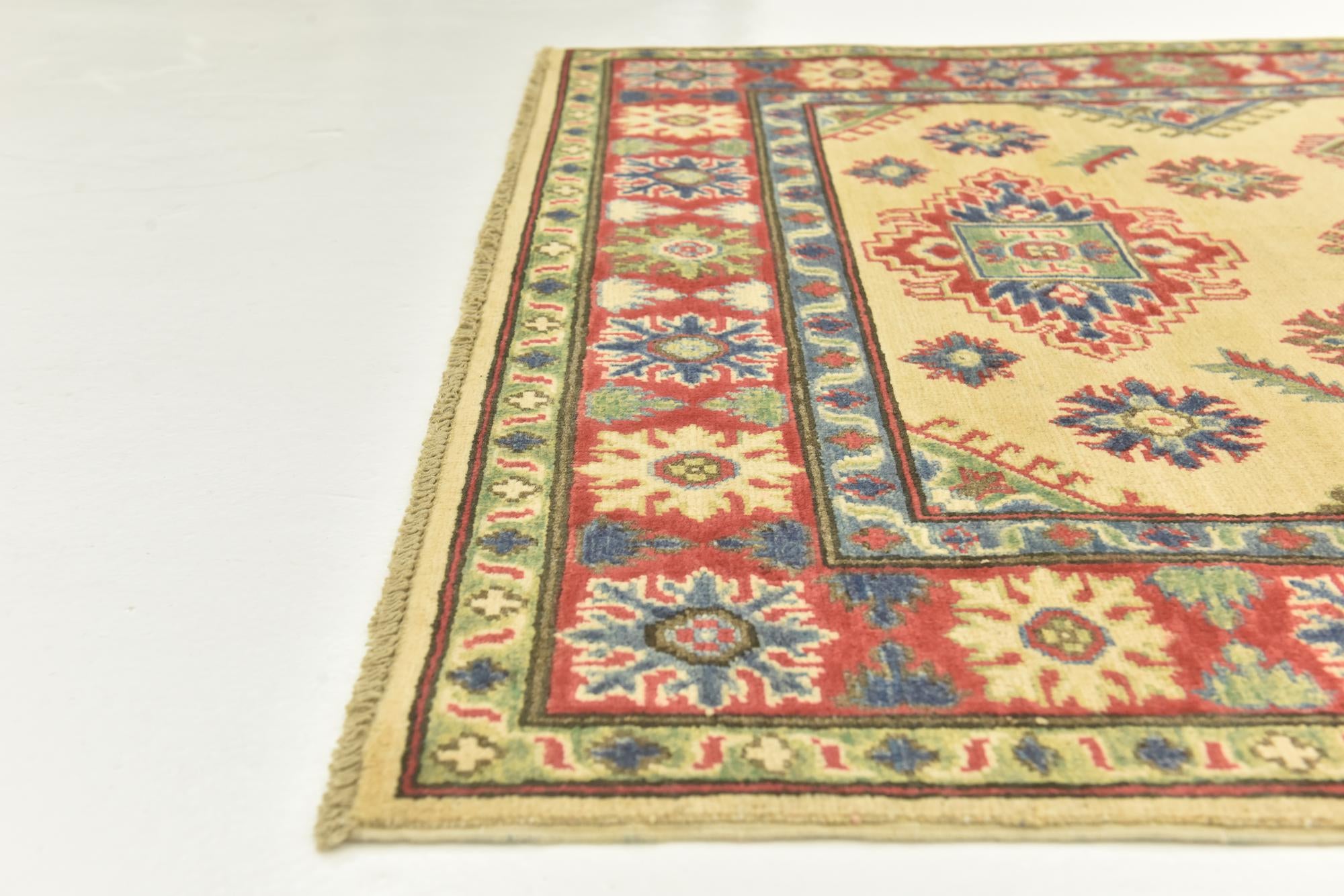 4' 2 x 6' Hand Knotted Kazak Rug