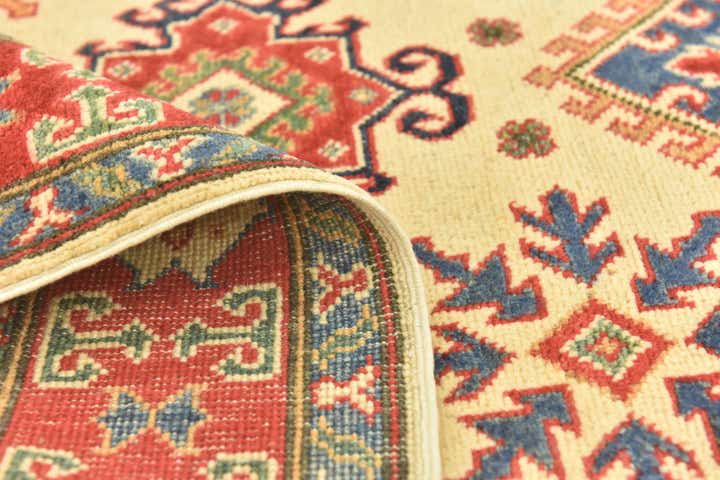4' 1 x 6' Hand Knotted Kazak Rug