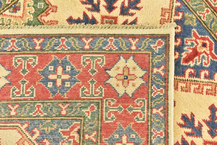 4' 1 x 6' Hand Knotted Kazak Rug