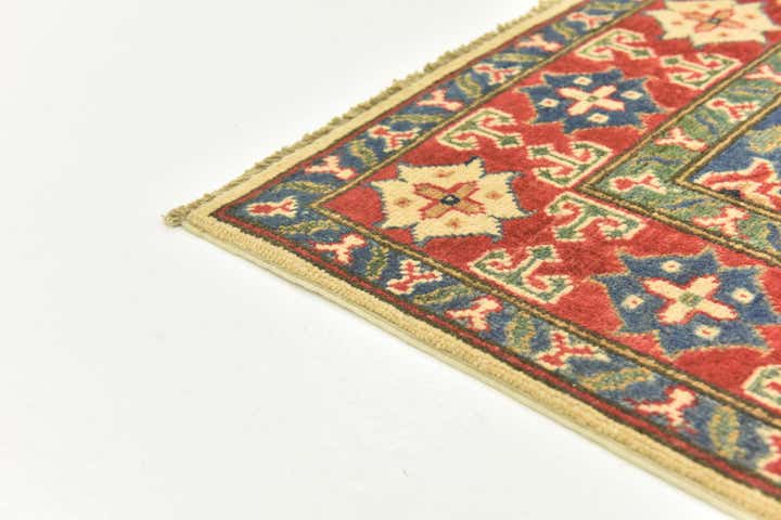 4' 1 x 6' Hand Knotted Kazak Rug