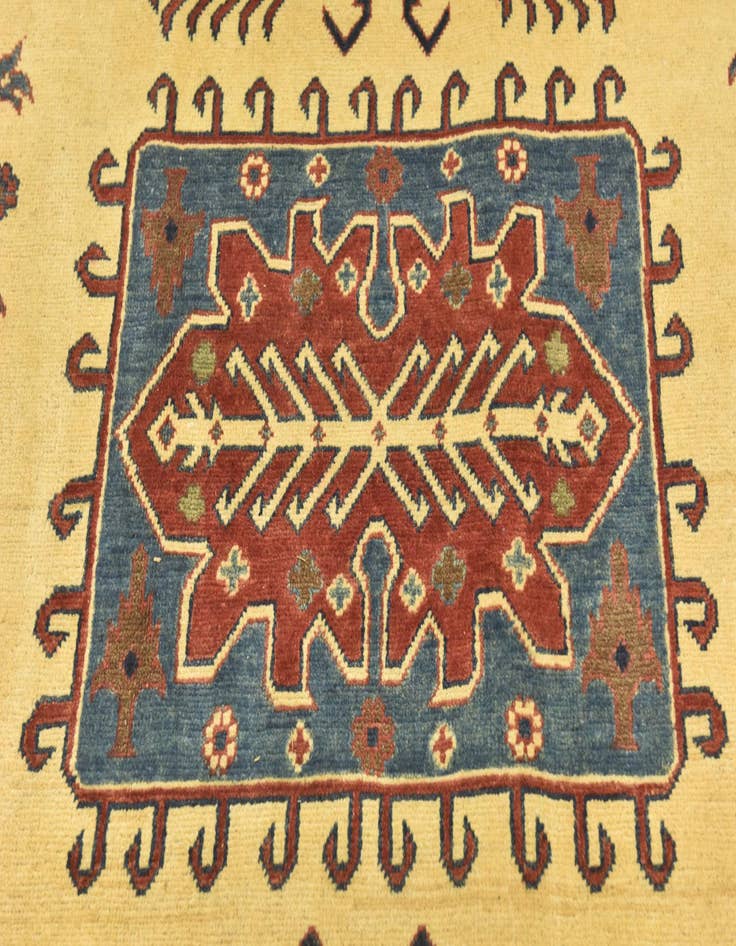 Detail image of 6' 3 x 9'  Hand Knotted Kazak Rug
