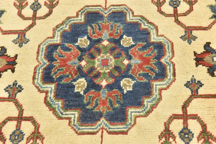 Detail image of 6' 5 x 10' 10 Hand Knotted Kazak Rug