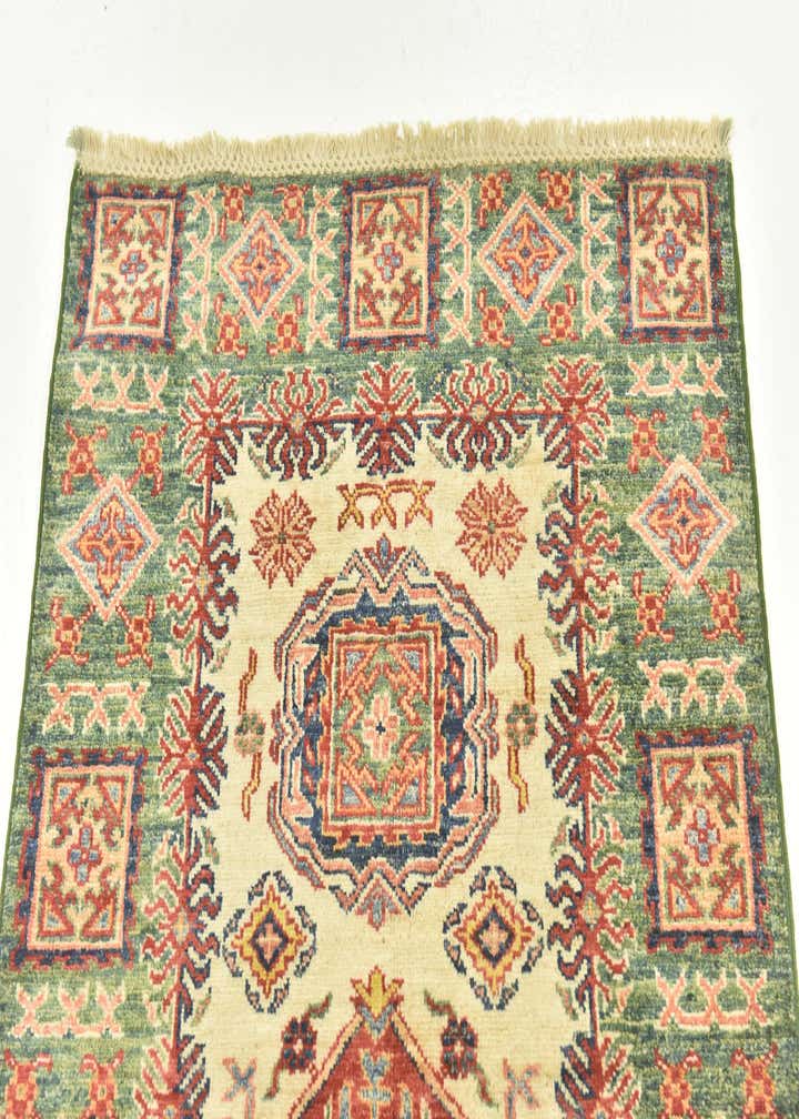 2' 8 x 4' Hand Knotted Kazak Oriental Rug